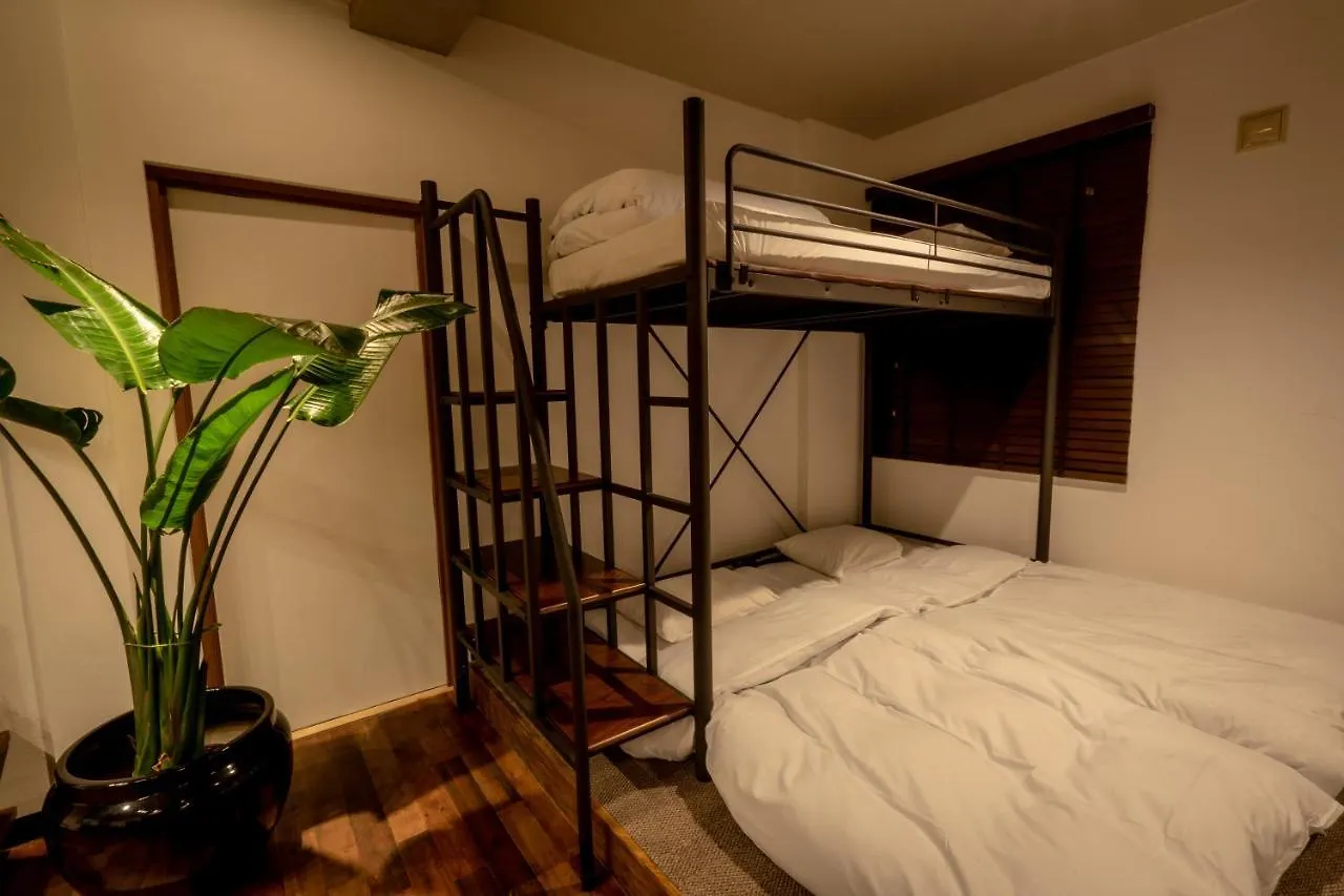 Ippo生活小屋公寓式酒店 小樽 3*,